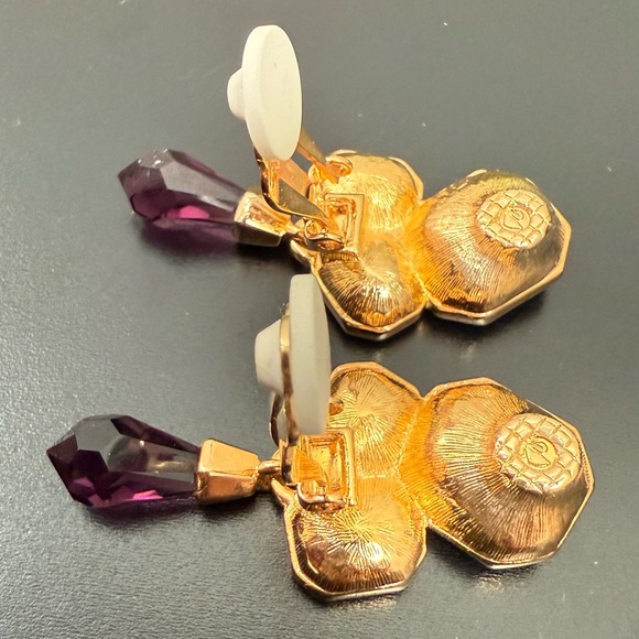 Vintage SWAROVSKI Swan Signed Multicolored Crystal Geometric Teardrop Earrings - Picture 12 of 14